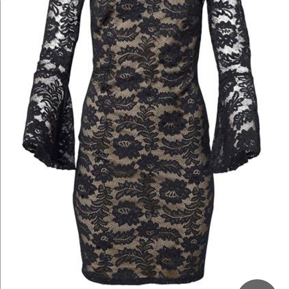 Absolutely stunning lace dress with bell sleeve size XS NWT Black & Nude color - Picture 7 of 7